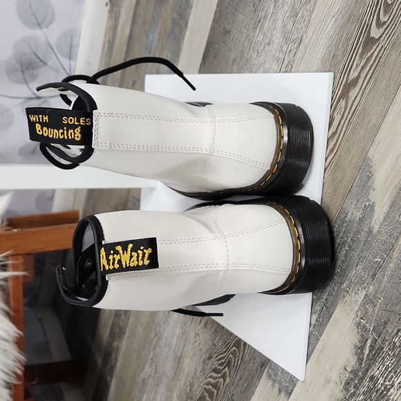 Dr. Martens 1460 Leather Boots - Picture 10 of 10